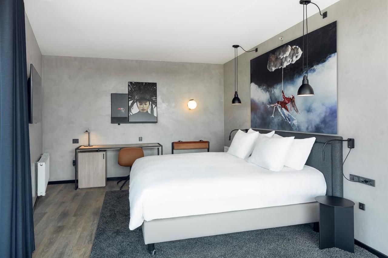 Superior Room with City View and Balcony,1007324881:JPEG