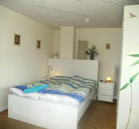 Triple Room with Shared Bathroom - Ground Floor,1665420044:JPEG
