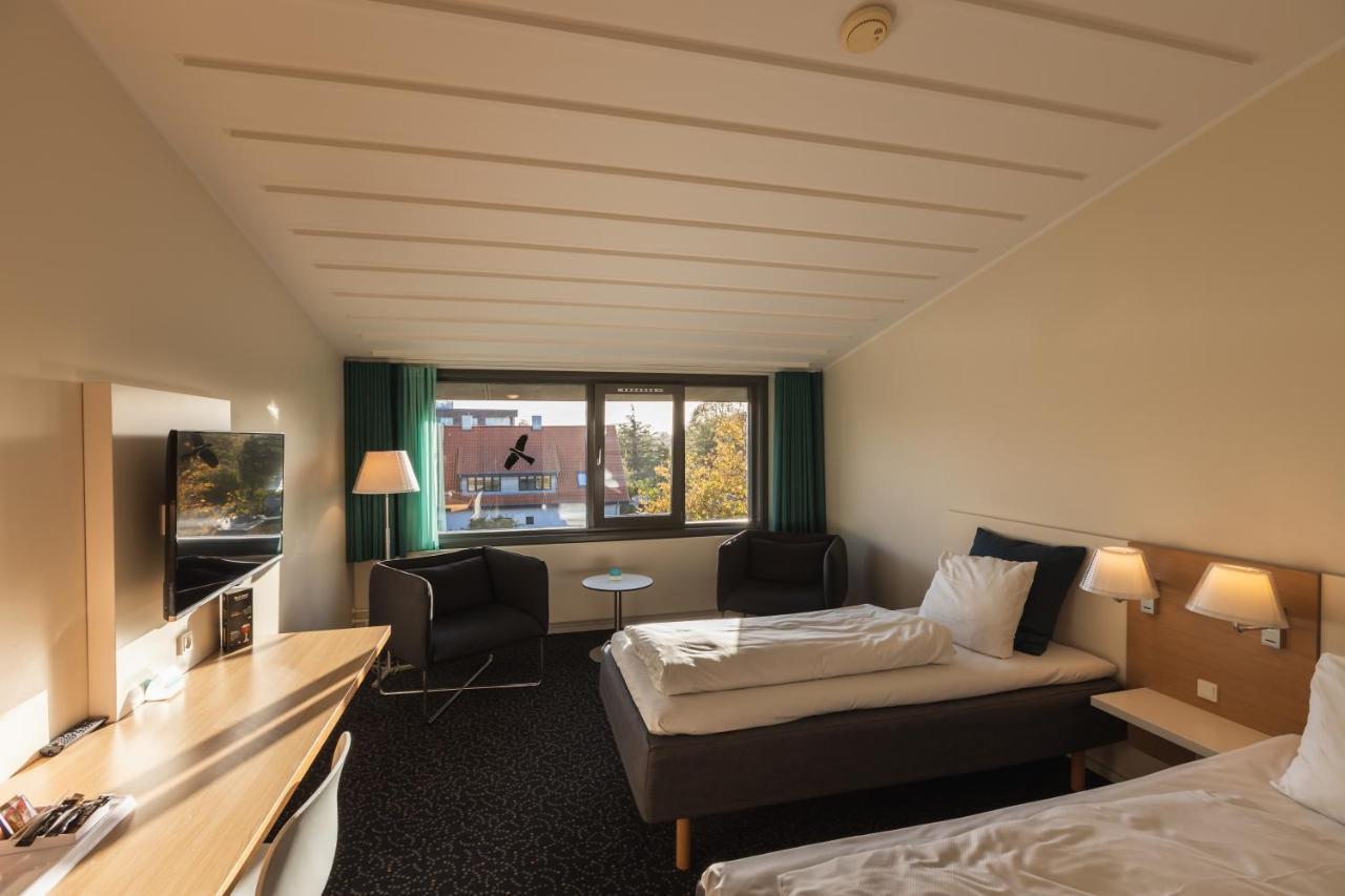 Standard Twin Room,1126065012:JPEG