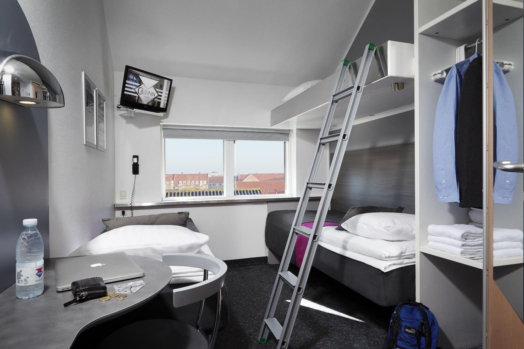 Standard Room twin beds