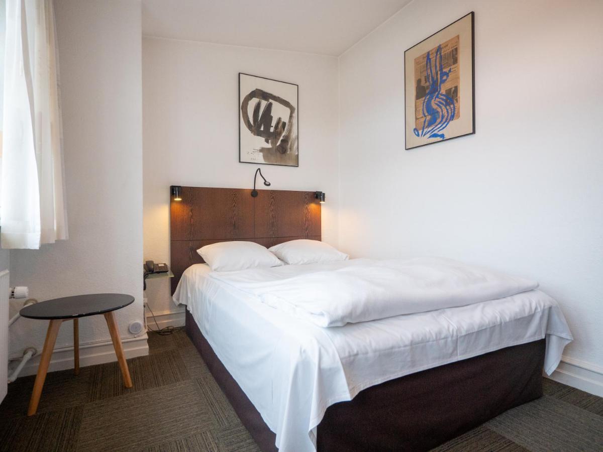 Small Double Room