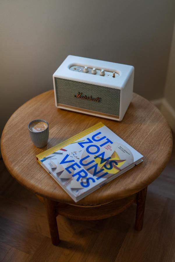 Suite,1384950413:JPEG