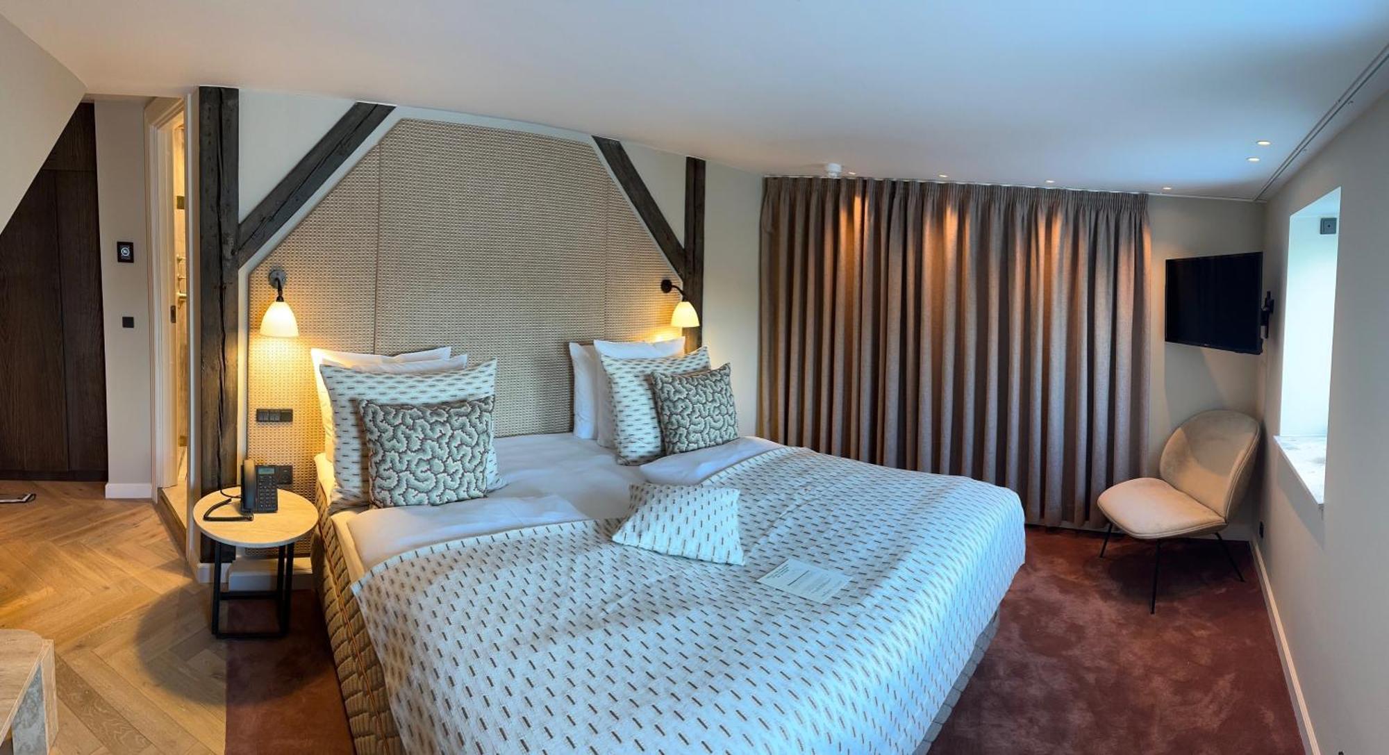 The Owners Suite,1516318273:JPEG