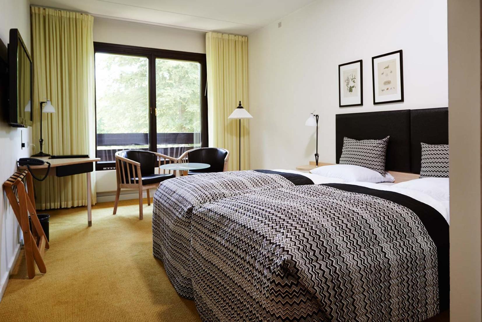 Single Room,1448446984:JPEG