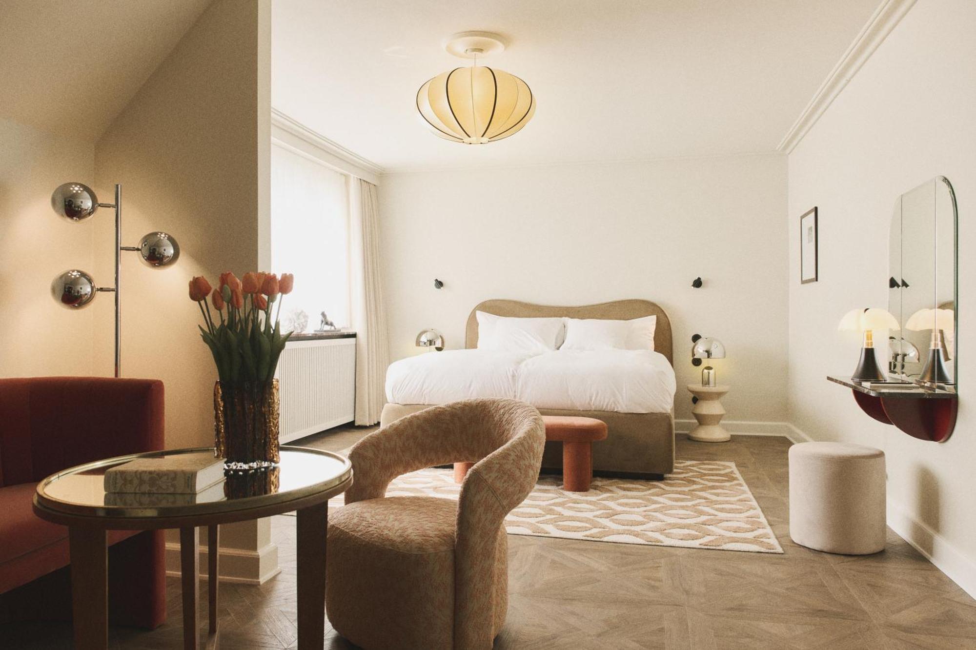 Junior Suite,1589558113:JPEG