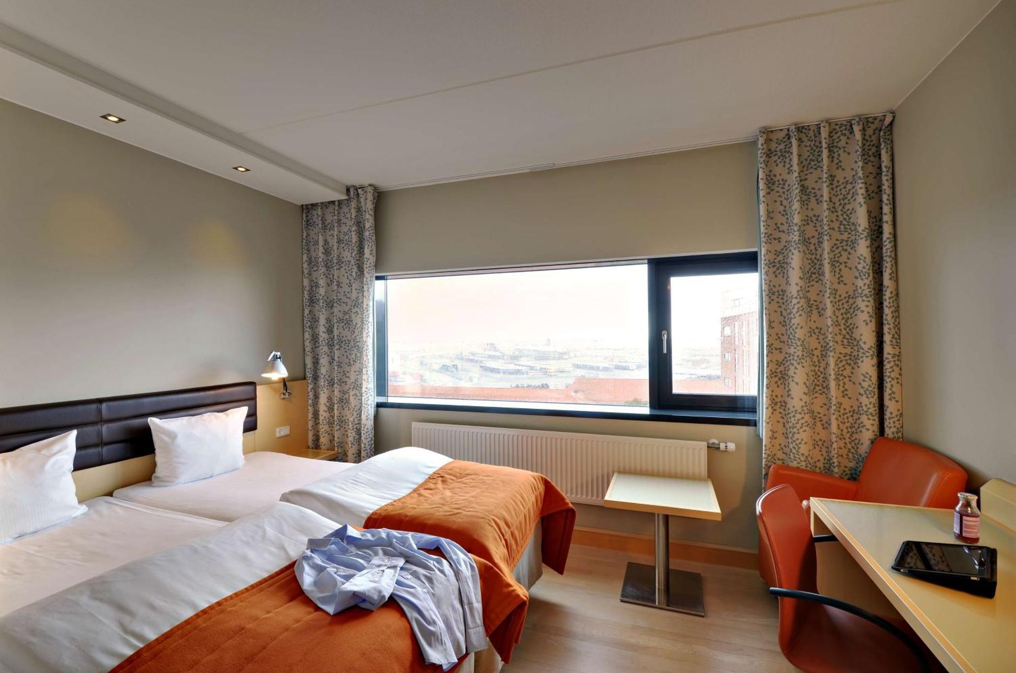 Standard Twin Room,1649889632:JPEG