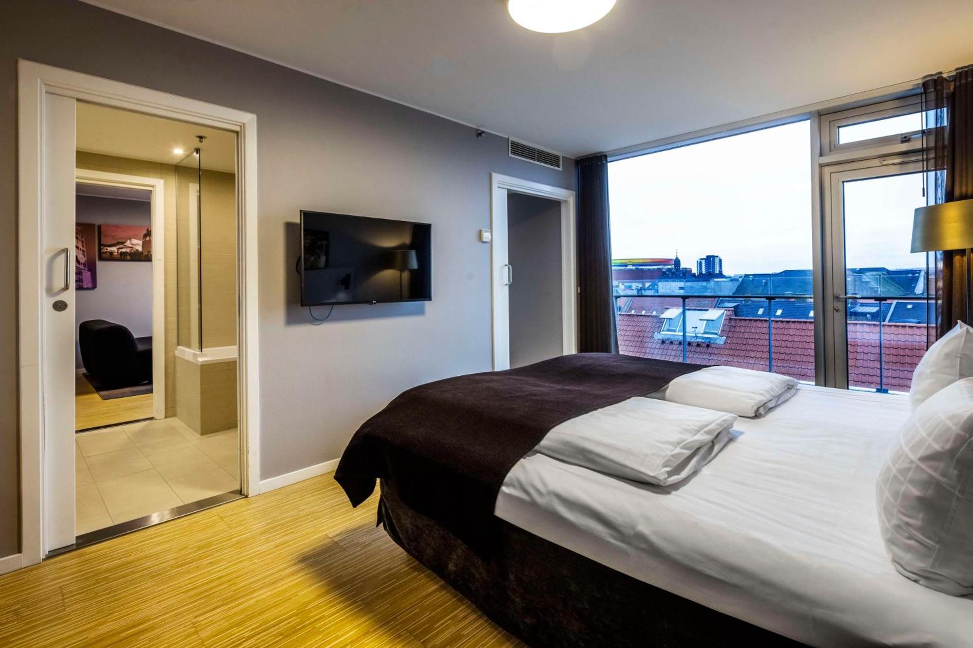 Suite Balcony