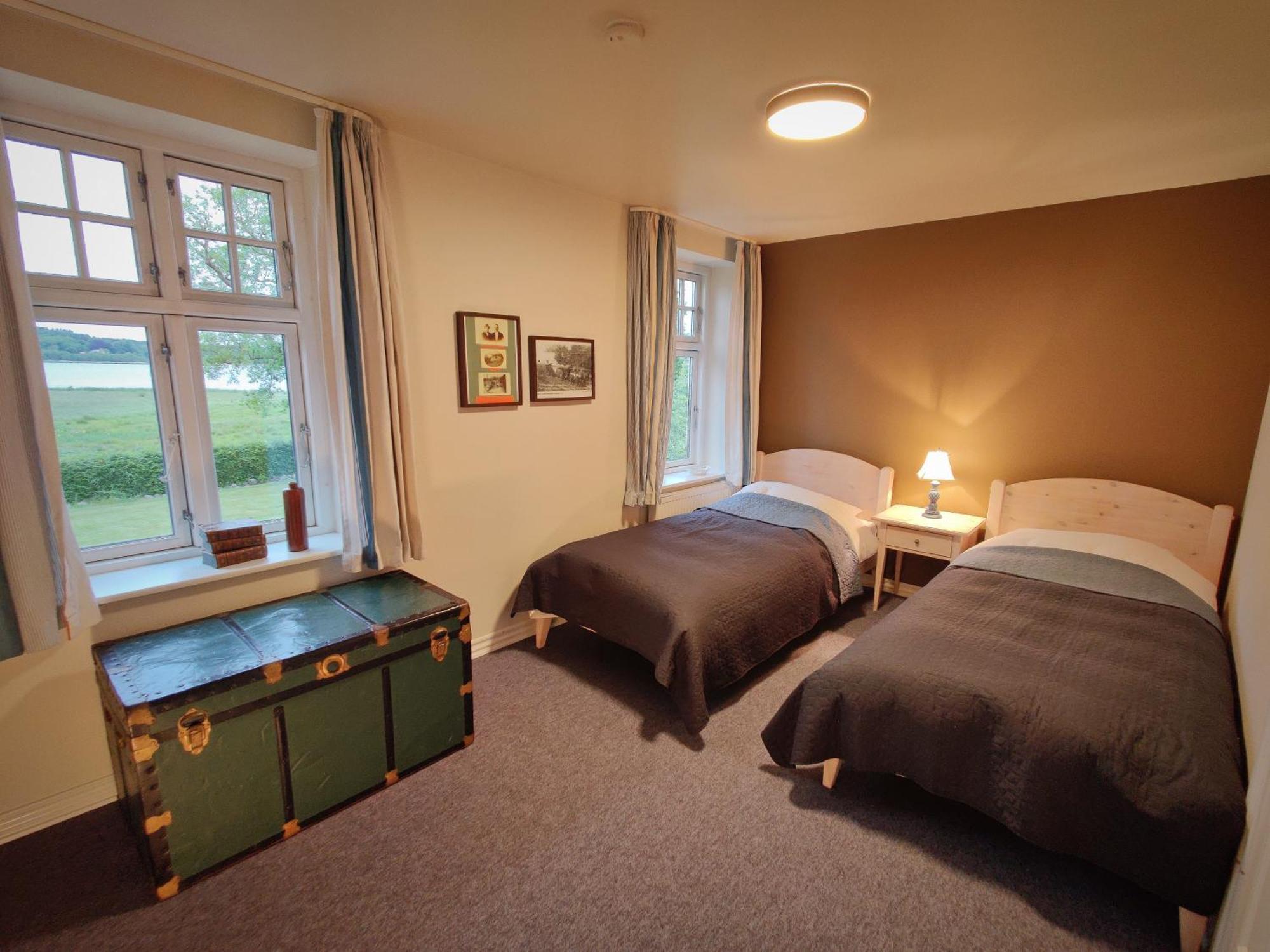 Double Room Private Bathroom