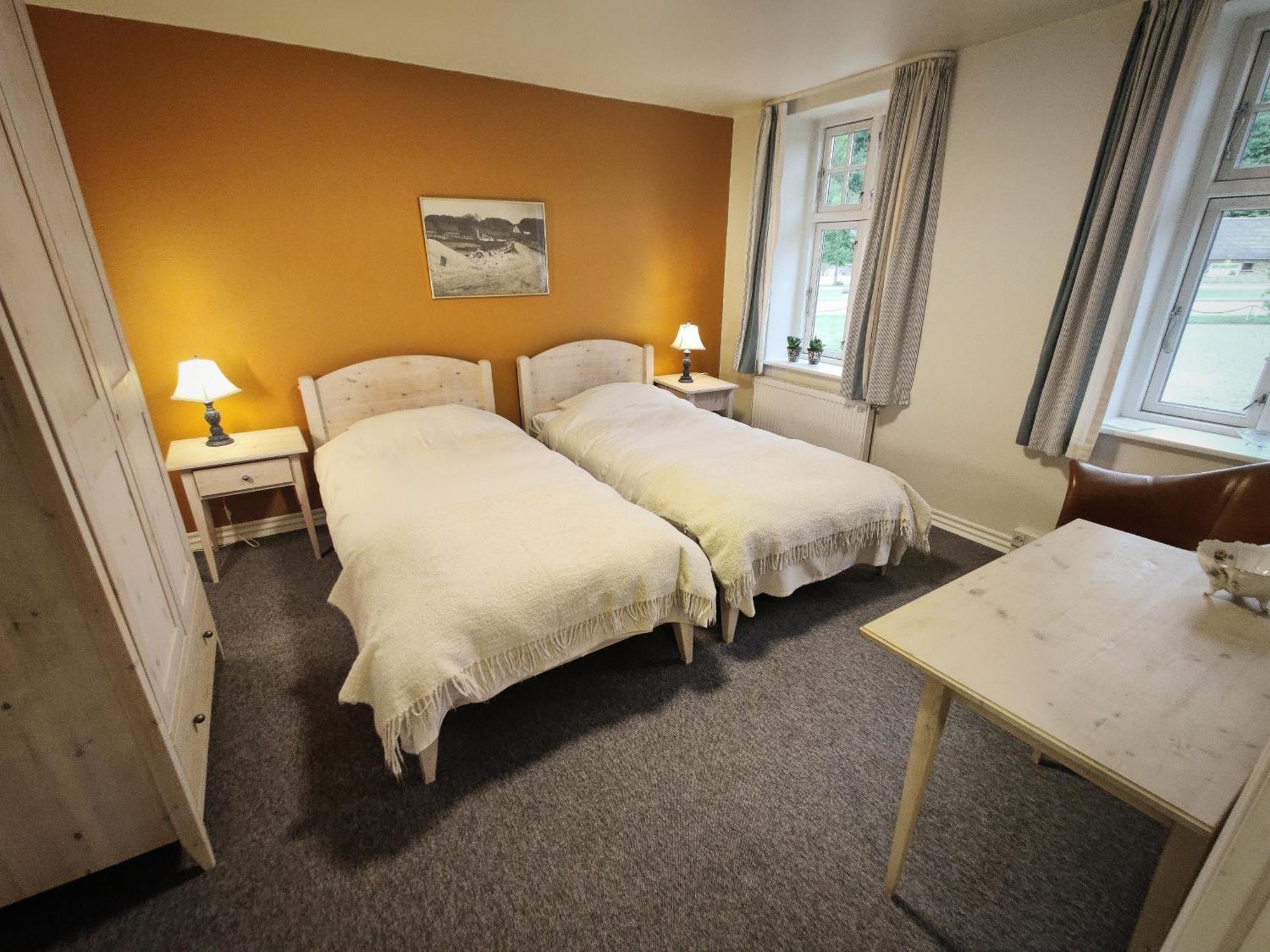 Double Room Private Bathroom