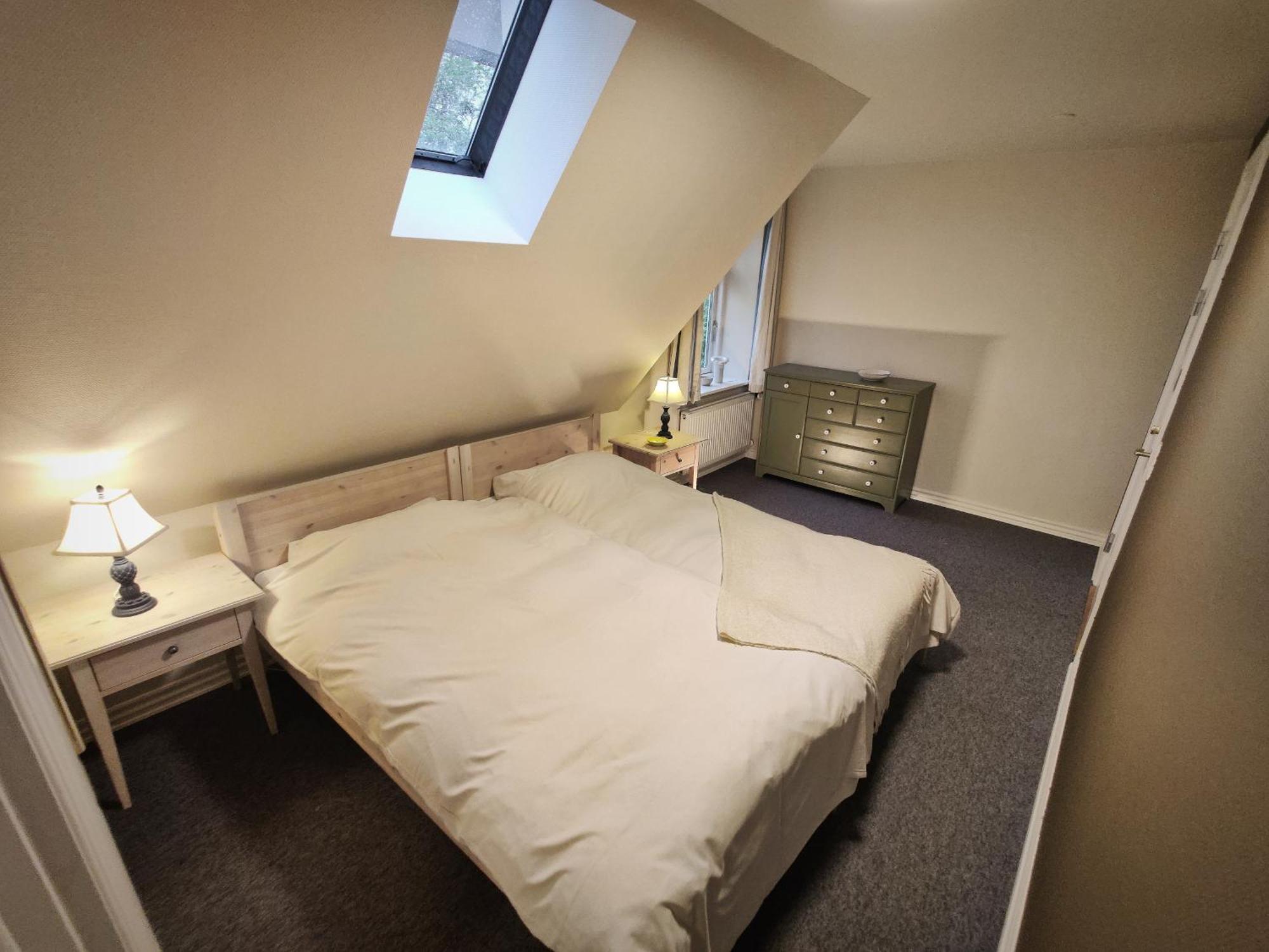 Double Room Private Bathroom