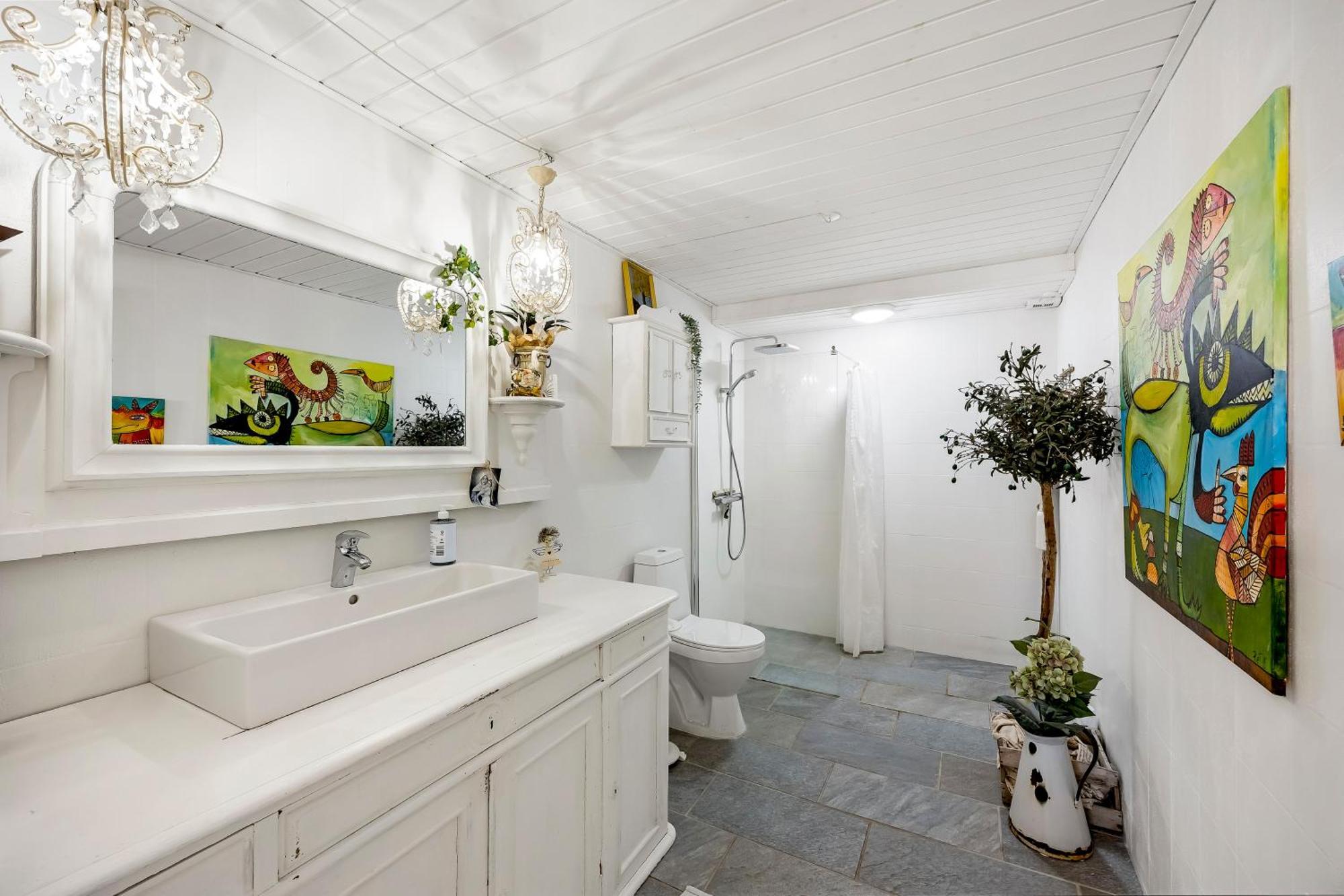 Basic Triple Room