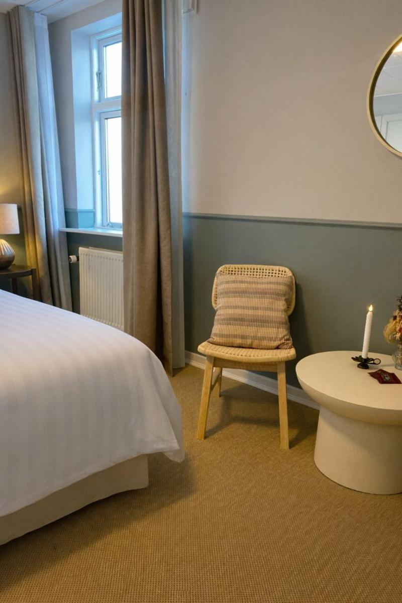 Double Room Private External Bathroom