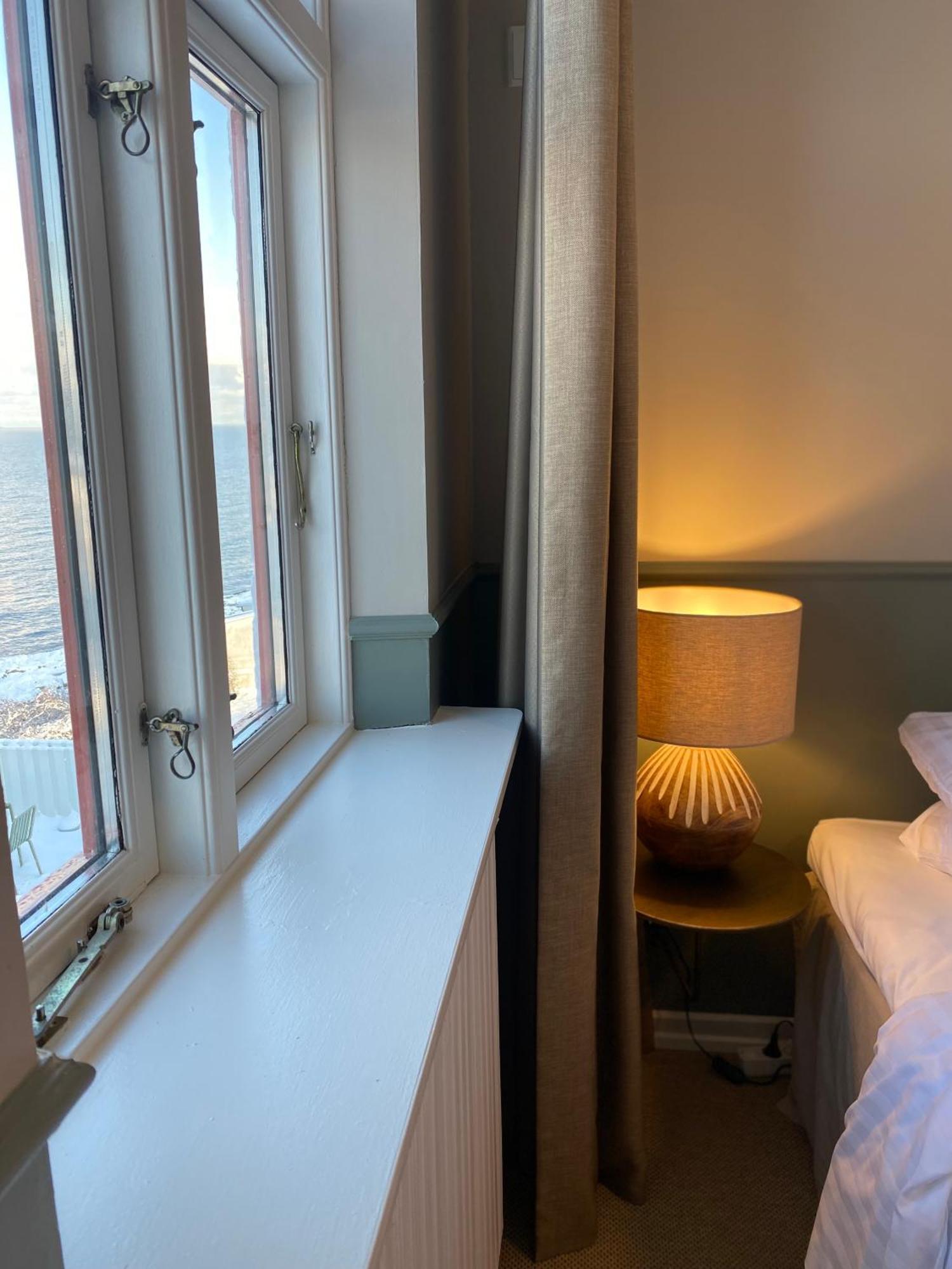 Double Room Private External Bathroom