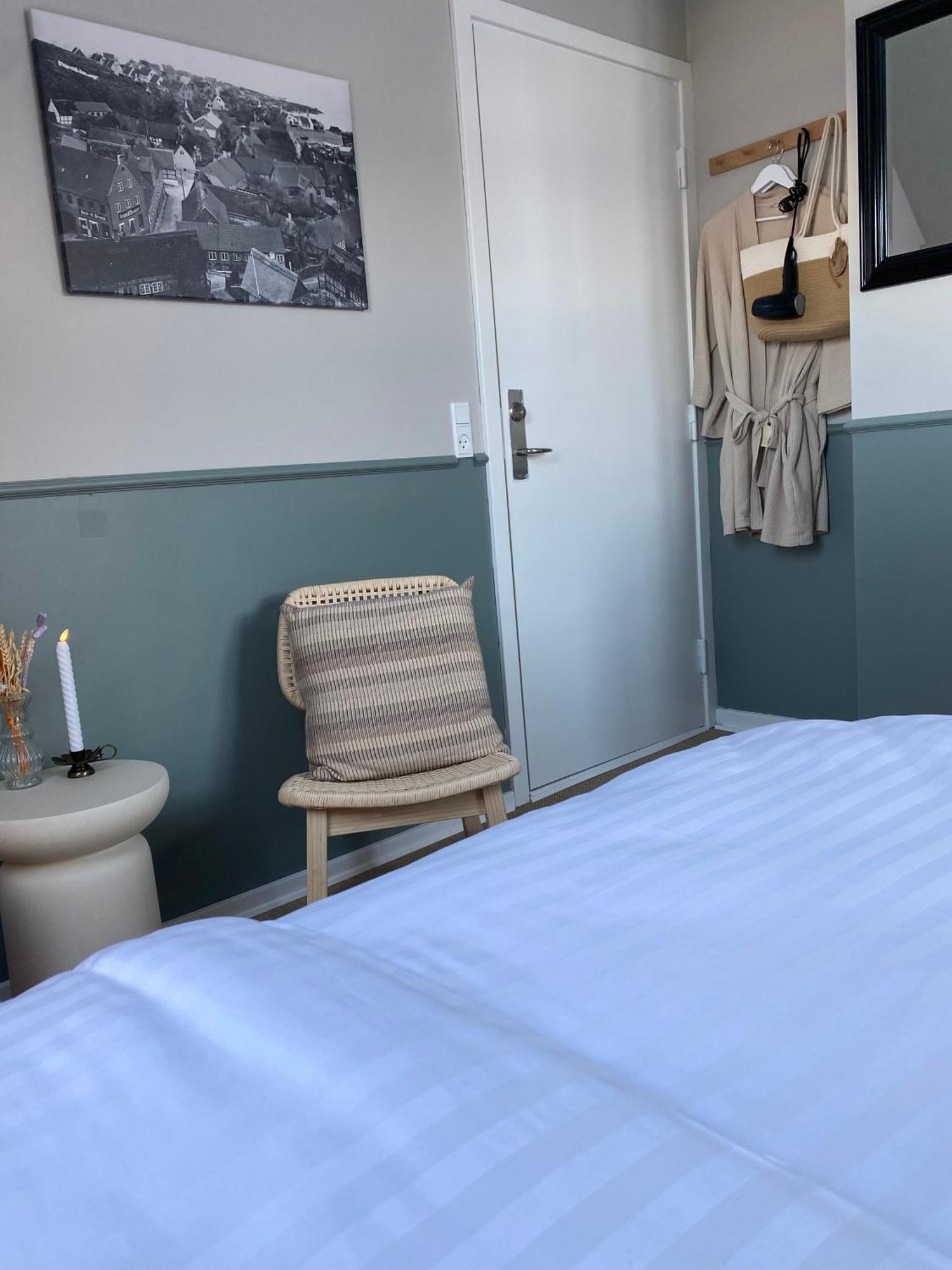 Double Room Private External Bathroom