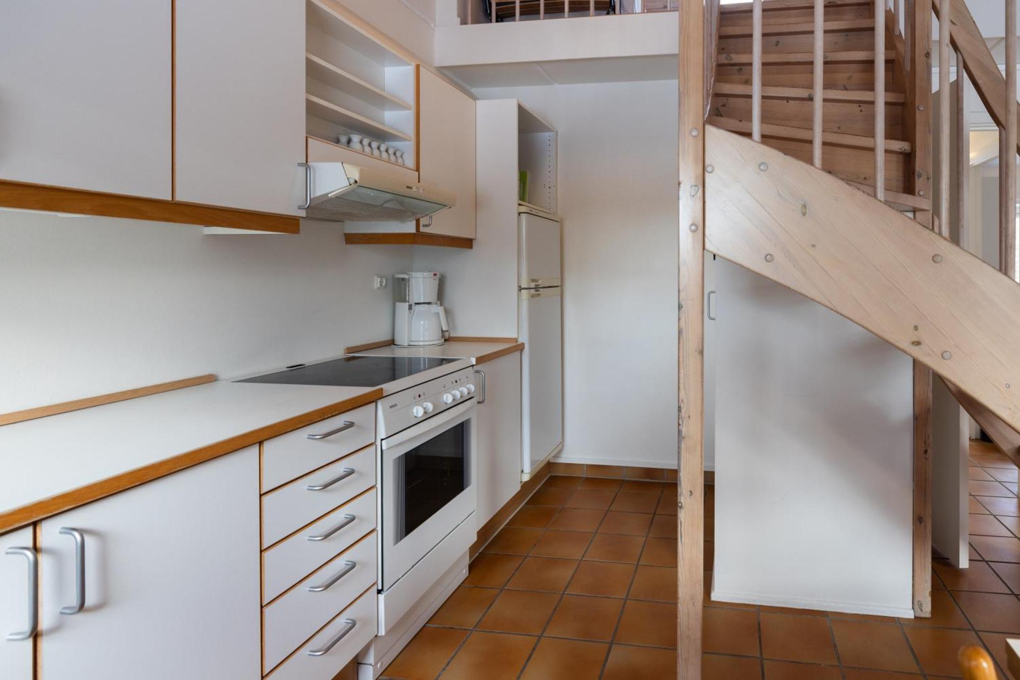 Two-Bedroom Standard Apartment,1756513772:JPEG