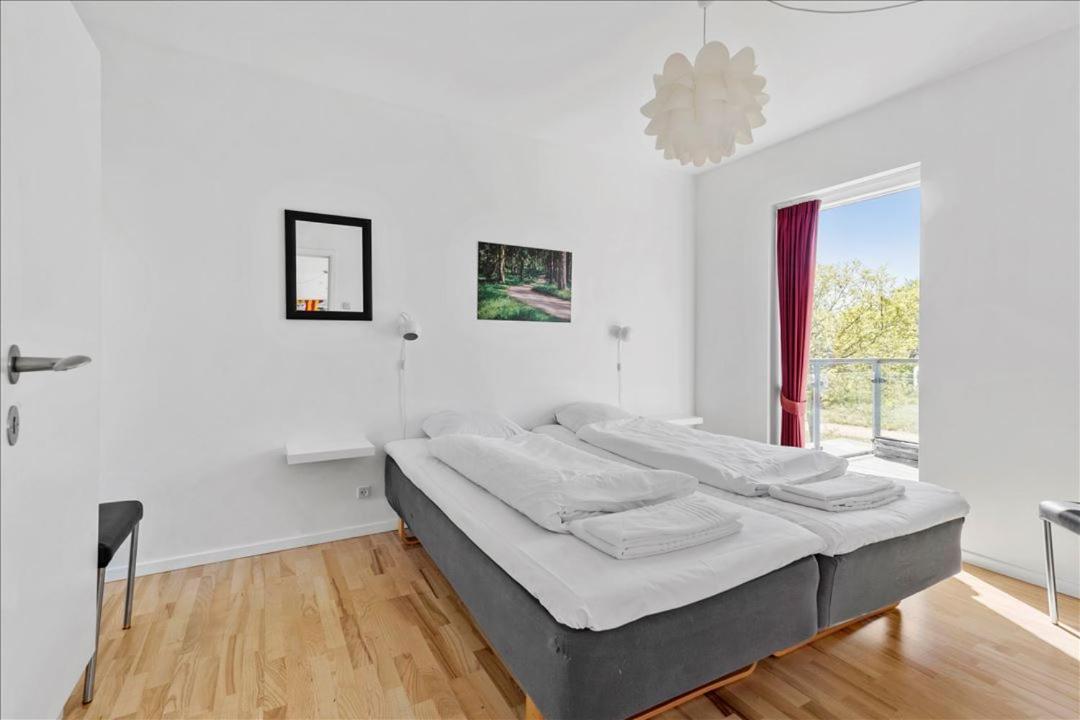 Two-Bedroom Apartment Balcony Terrace