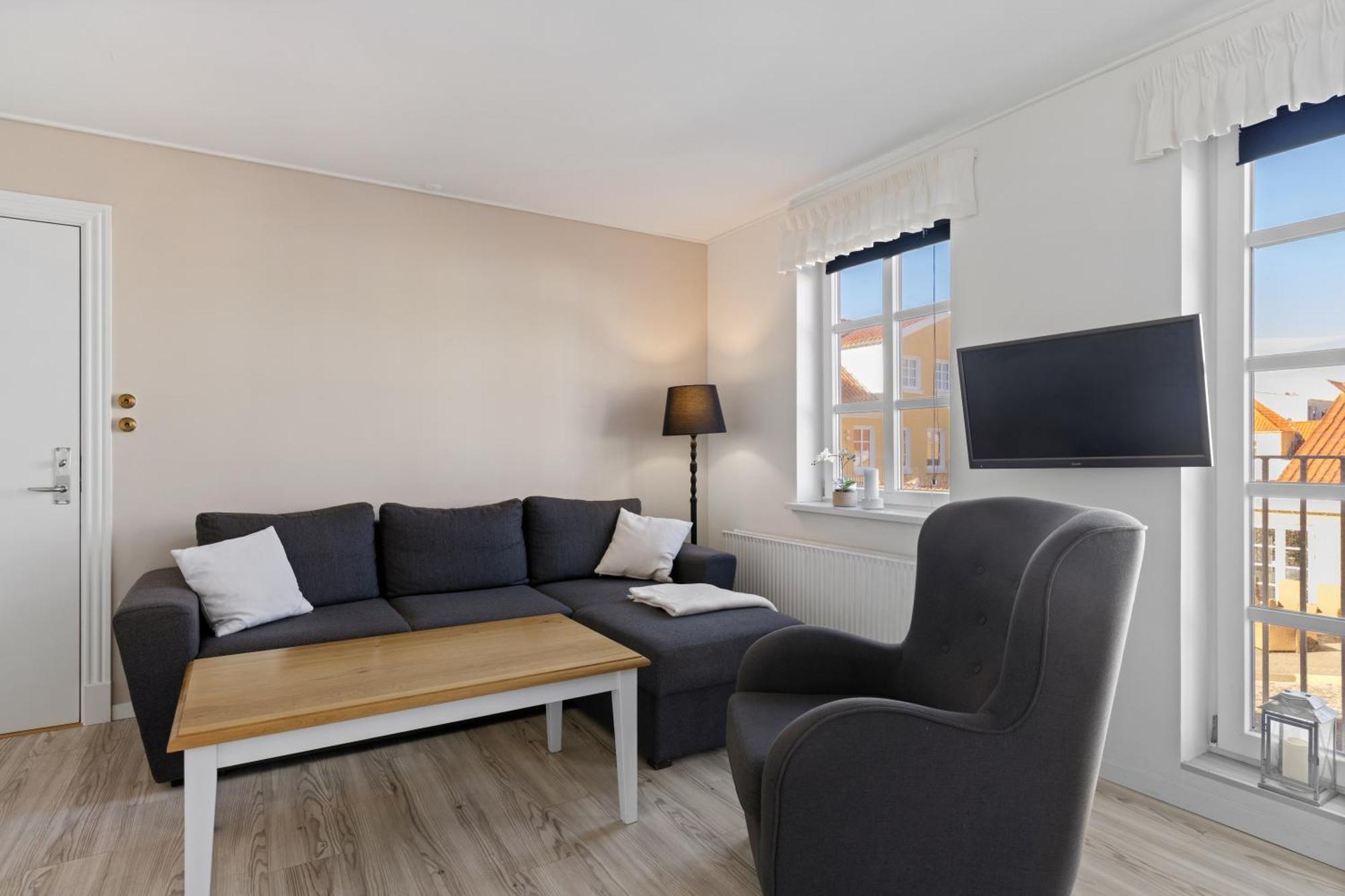 Deluxe Apartment