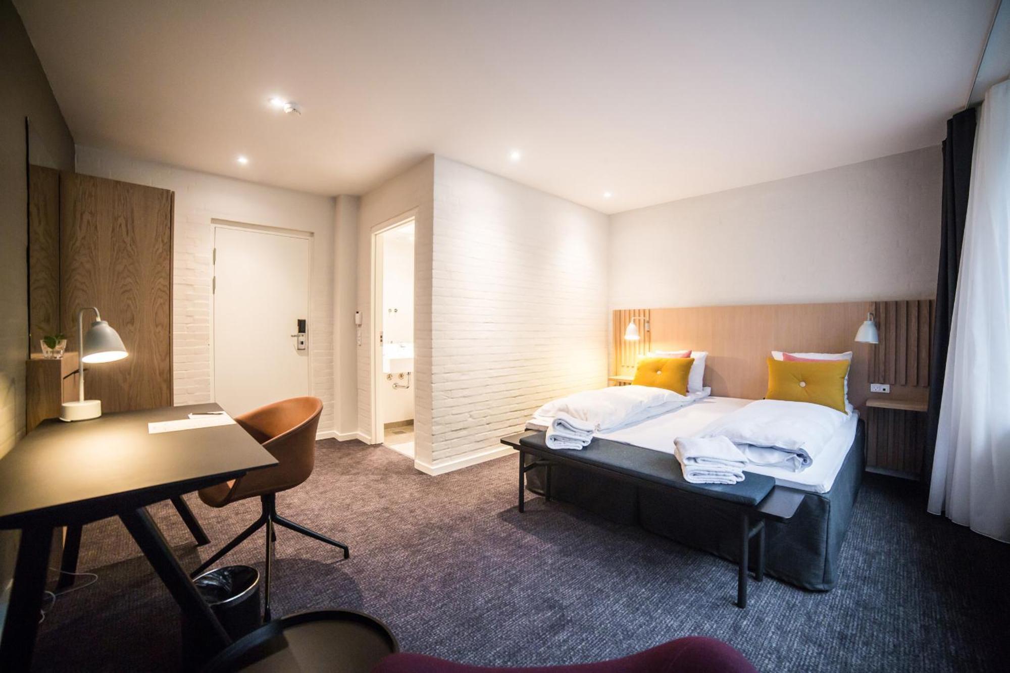 Superior Double Room,697841910:JPEG