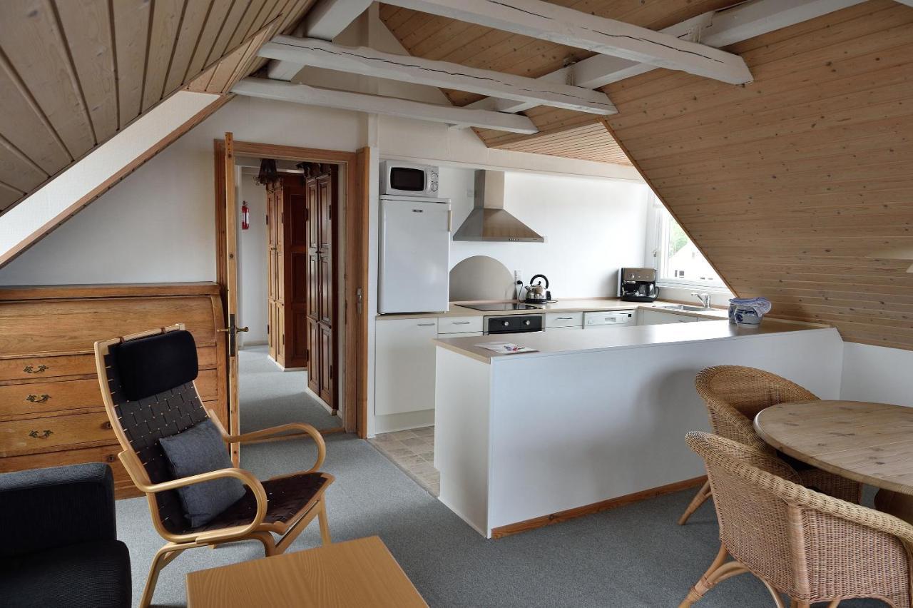 Two-Bedroom Apartment no dogs allowed