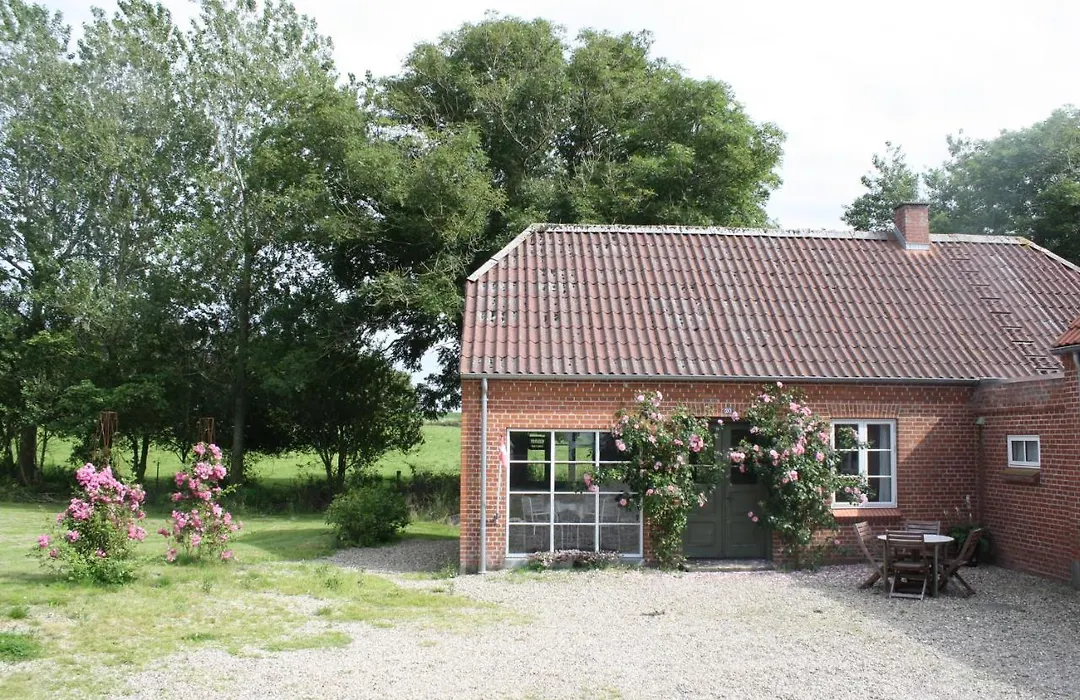 Rosengave Annekset-1