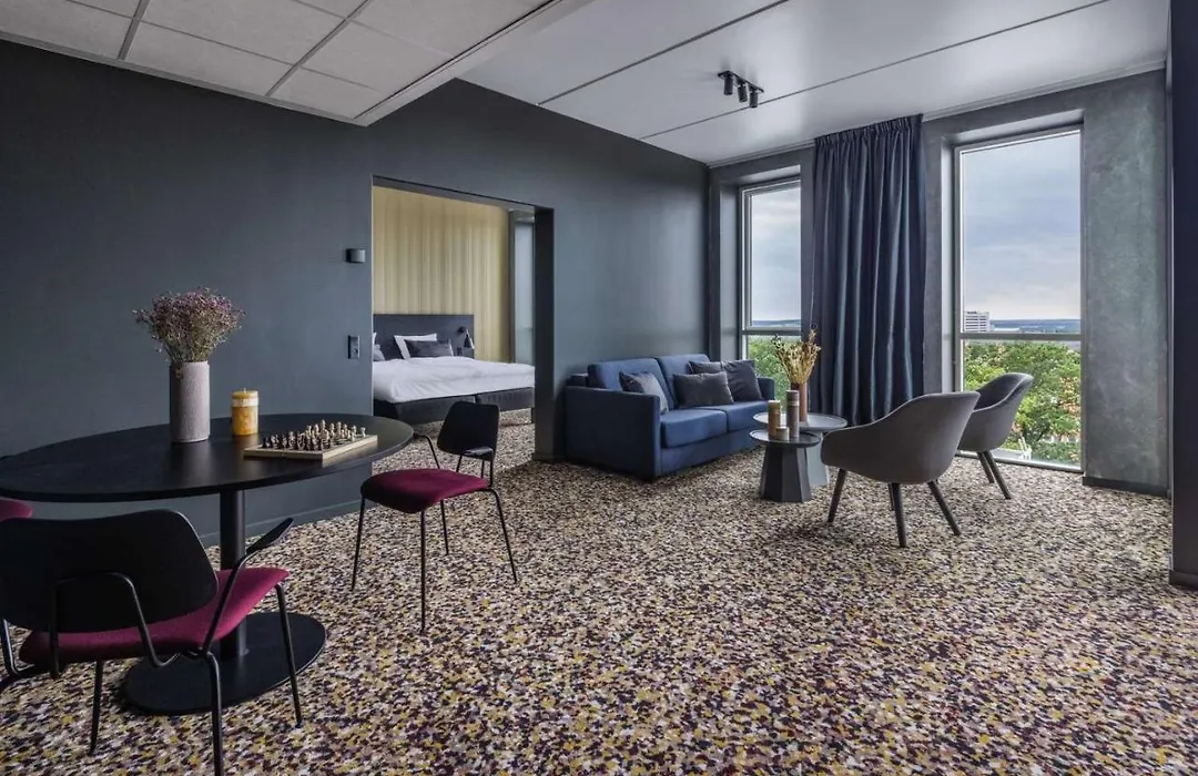 Peak 12 Hotel-1