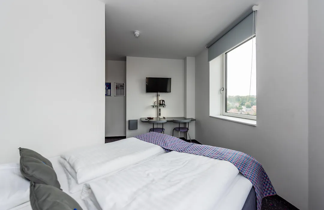 Hotel Cabinn Vejle-1