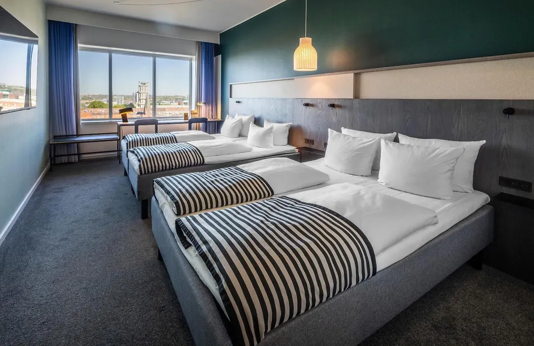Comwell Aarhus Dolce by Wyndham-1