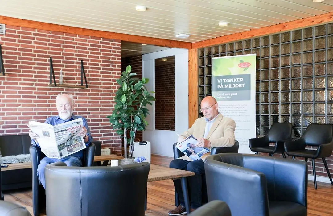 Hotel Lynggaarden-1