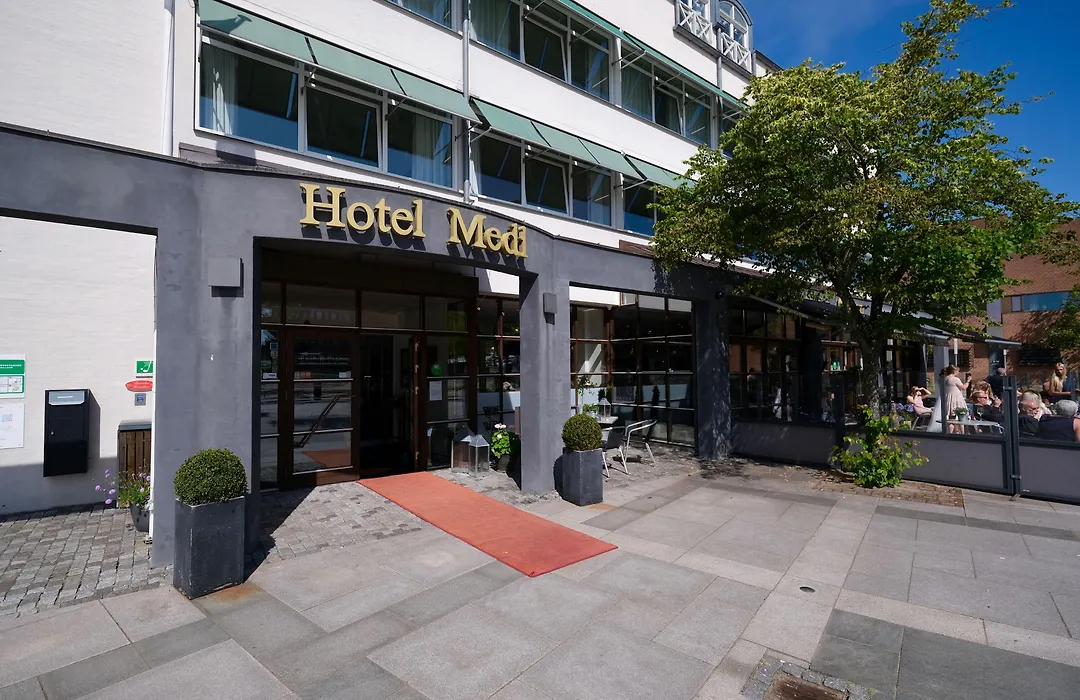 Hotel Medi-1