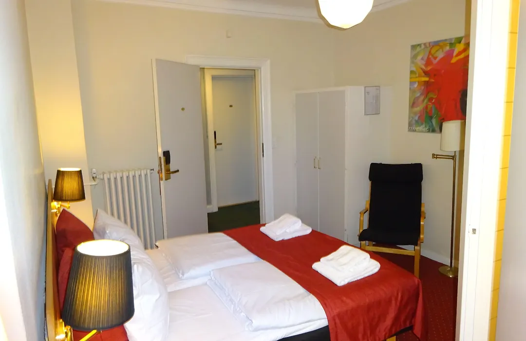 City Hotel Nebo-1