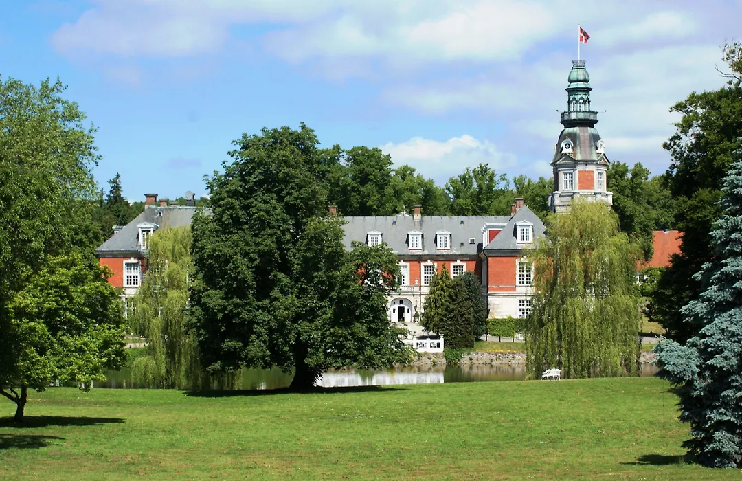 Hvedholm Slotshotel-1