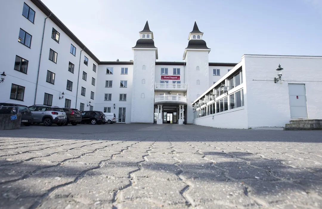 Milling Hotel Sopark-1