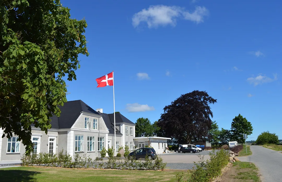 Femhøj-1