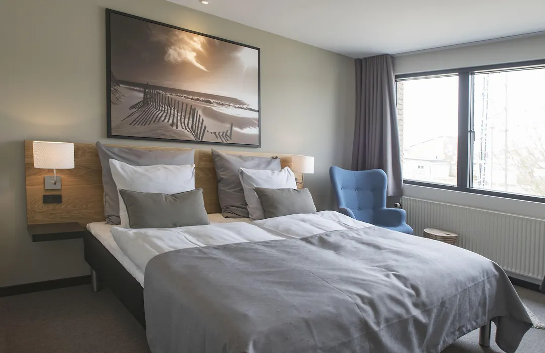 Hotel 6400-1
