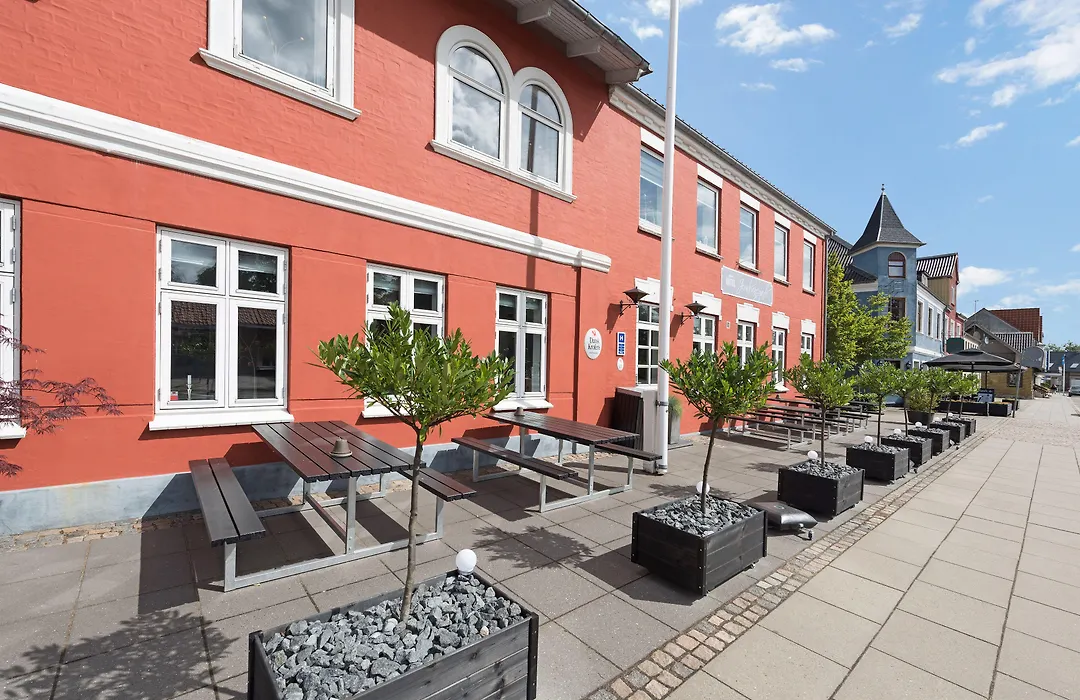 Hotel Jernbanegade-1
