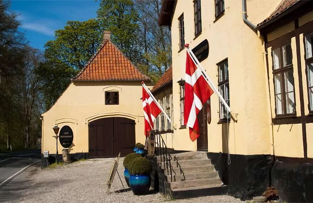 Hotel Tranekaer Slotskro-1