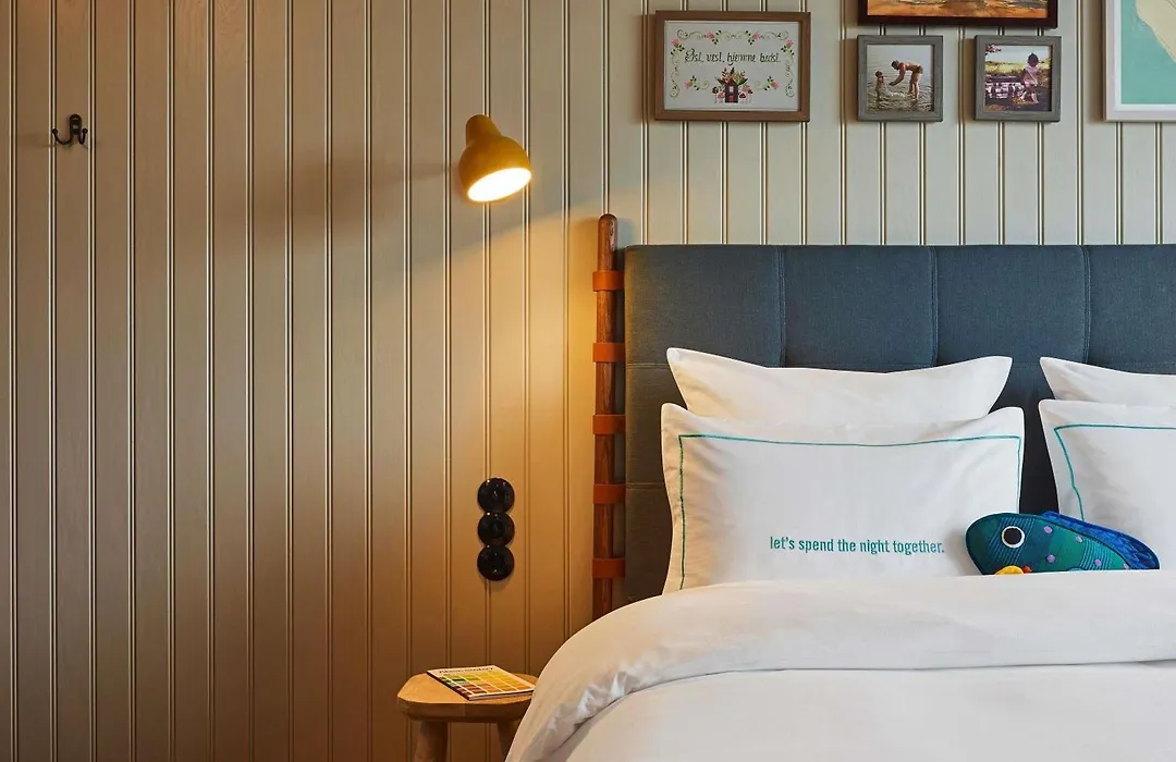 25Hours Hotel Paper Island-1