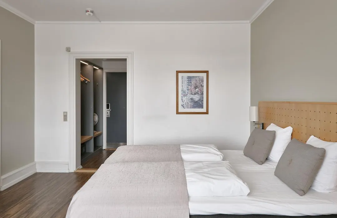 Hotel Svendborg-1