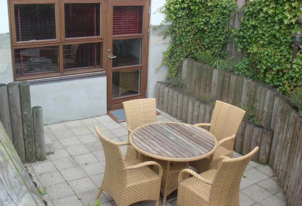 Sonderstrand Bed & Breakfast-1