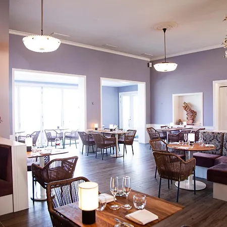 Hotel Strandparken-3
