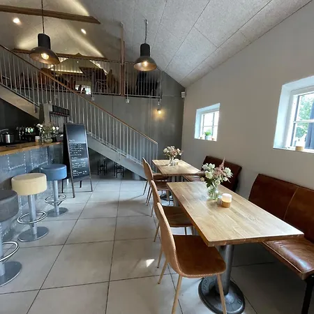 B&B Gødstrup - cafe og restaurant Den Gamle Stald-3