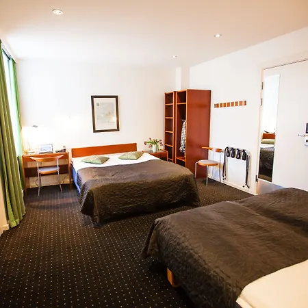 Go Hotel Ansgar-3