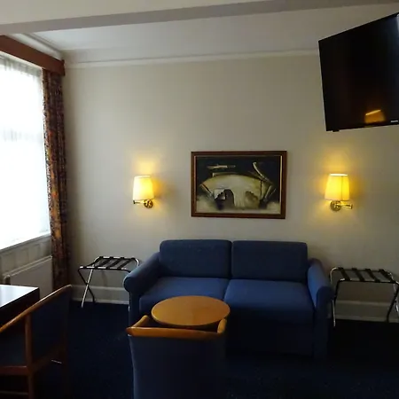 City Hotel Nebo-2
