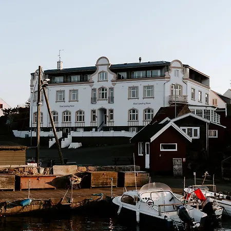 Hotel Sandvig Havn-3