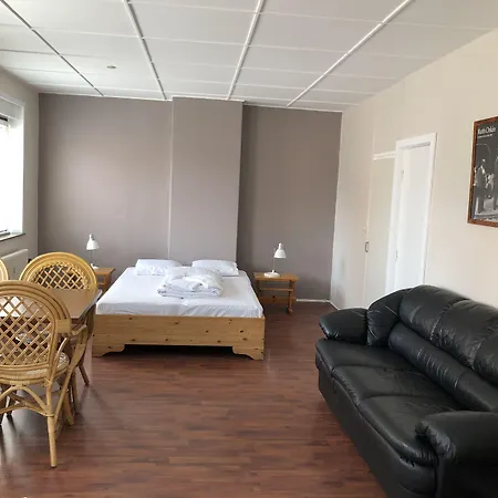 Motel Apartments-3