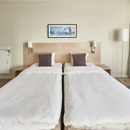 Hotel Marina-3