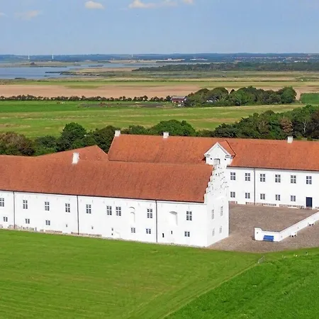 Danhostel Vitskøl Kloster-3
