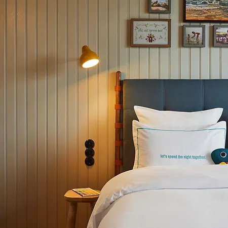 25Hours Hotel Paper Island-3