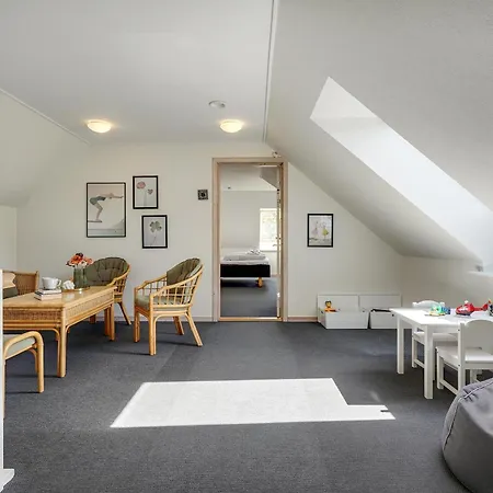 Skjoldbjerg Garnihotel-3