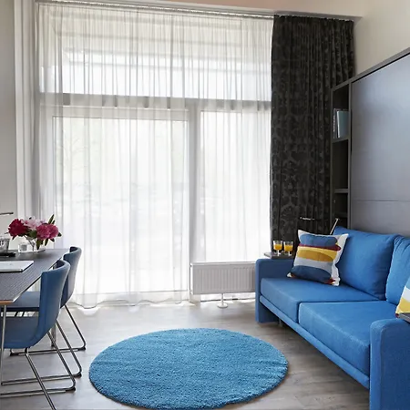 Living Suites-3